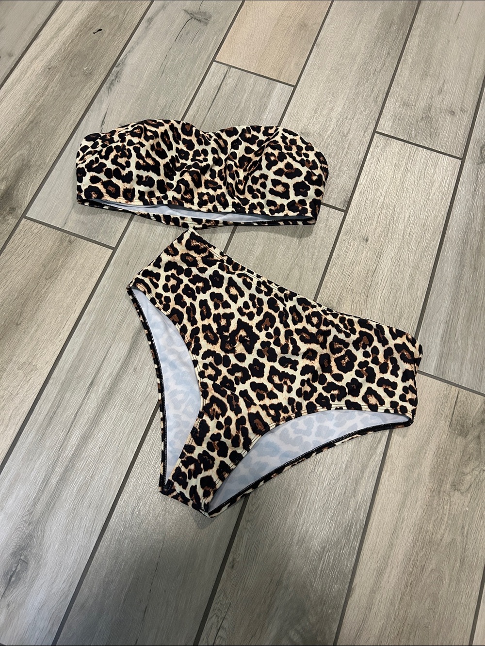 SHEIN Leopard Print Bandeau Bikini Set